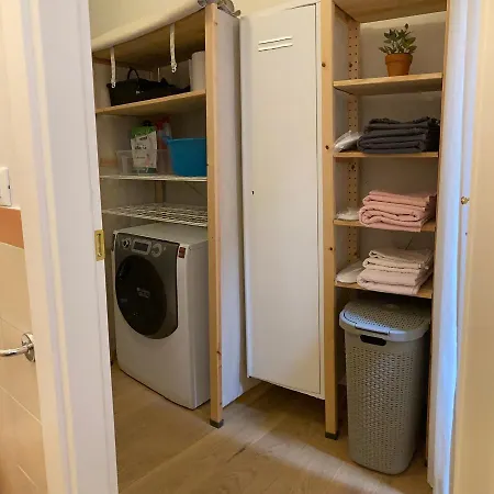 Casa Roveglia アパート